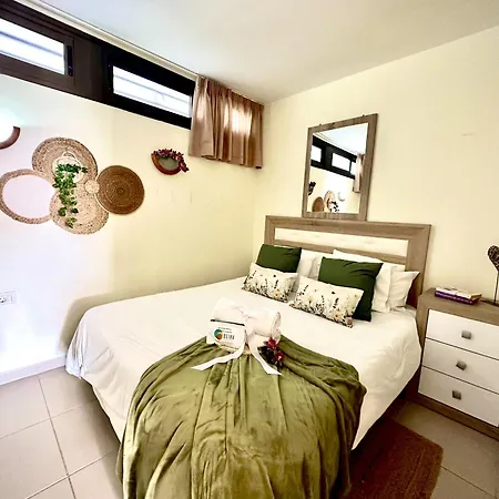 Seafront Serenity By Deihu Experiences