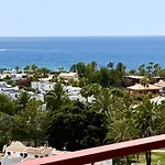 Apartment Seafront Serenity By Deihu Experiences