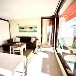 Apartment Seafront Serenity By Deihu Experiences