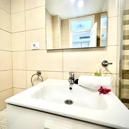 Seafront Serenity By Deihu Experiences Apartamento